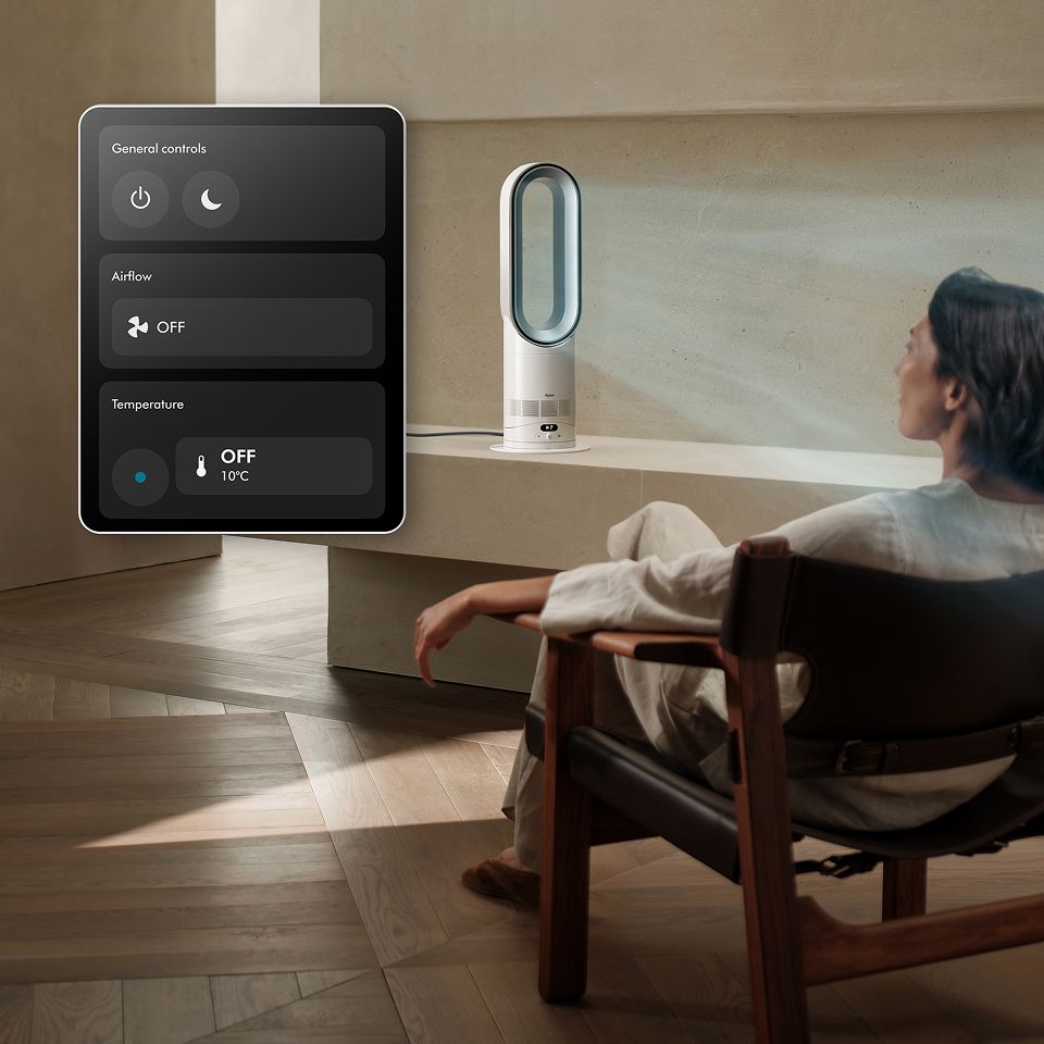 The Dyson Hot+Cool HF1 Remote Link Pre-heat heater and cooling fan cools a room with powerful airflow.